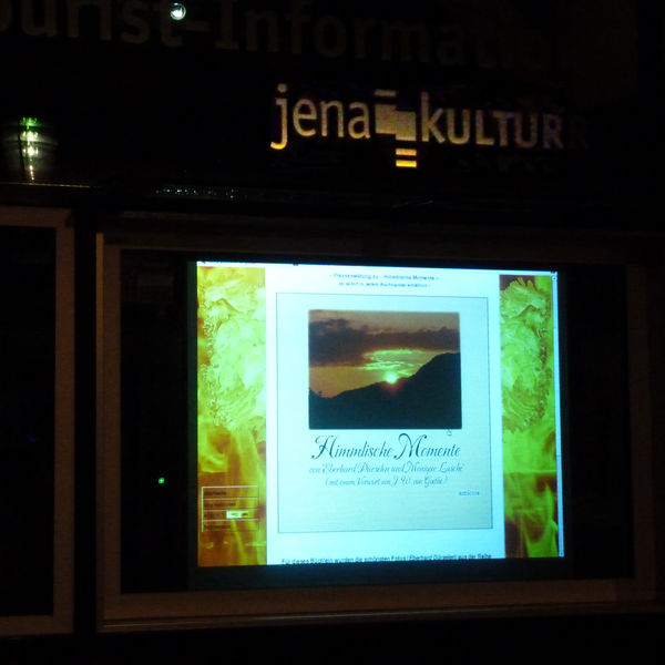  Himmlische Momente auf der Hologrammfassade des Stadtspeichers/ Jena Kultur 